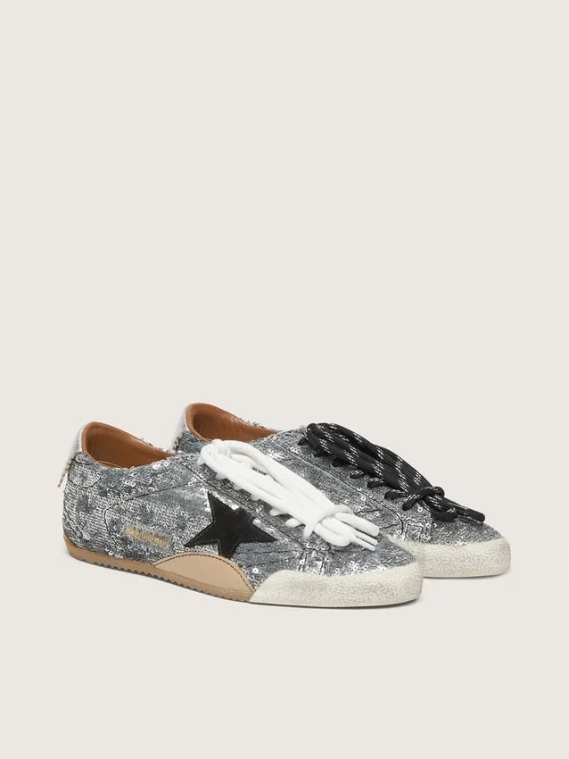True-Star para mujer con lentejuelas plateadas, estrella negra y lengüeta de cuero plateada en el talón