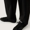True-Star para hombre en ante negro con cristales Swarovski y estrella de cuero negro