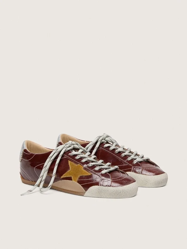 True-Star para hombre en naplak burdeos con estrella de ante y lengüeta trasera de napa plateada