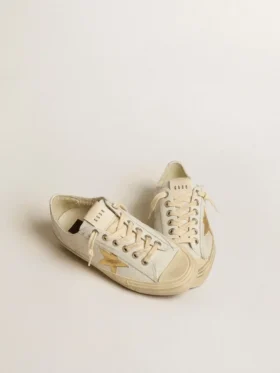 V-Star en piel blanca con estrella de piel metalizada dorada