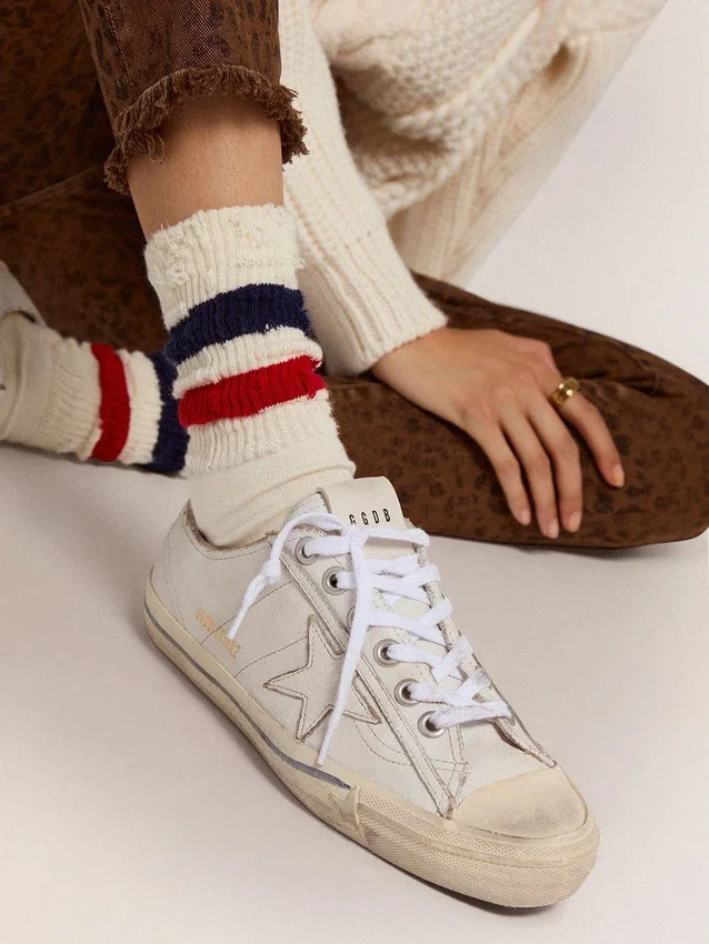 V-Star para mujer en piel con efecto vintage