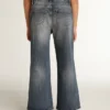 Vaqueros de corte ancho en denim azul medio