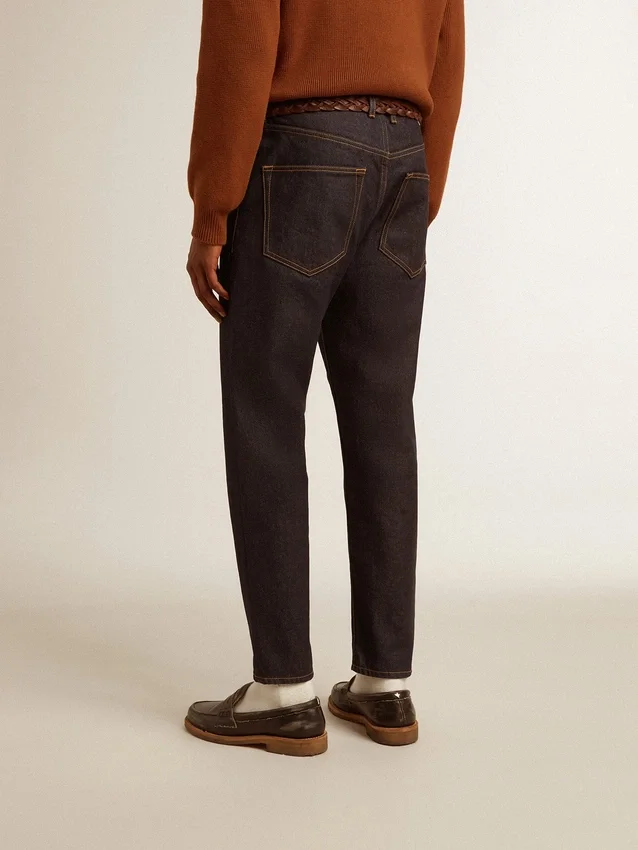 Vaqueros de hombre azul oscuro en denim de un solo lavado