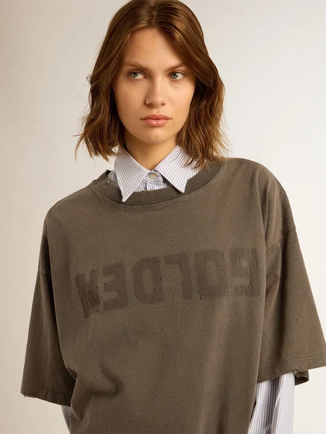 Vestido camiseta gris para mujer con acabado desgastado