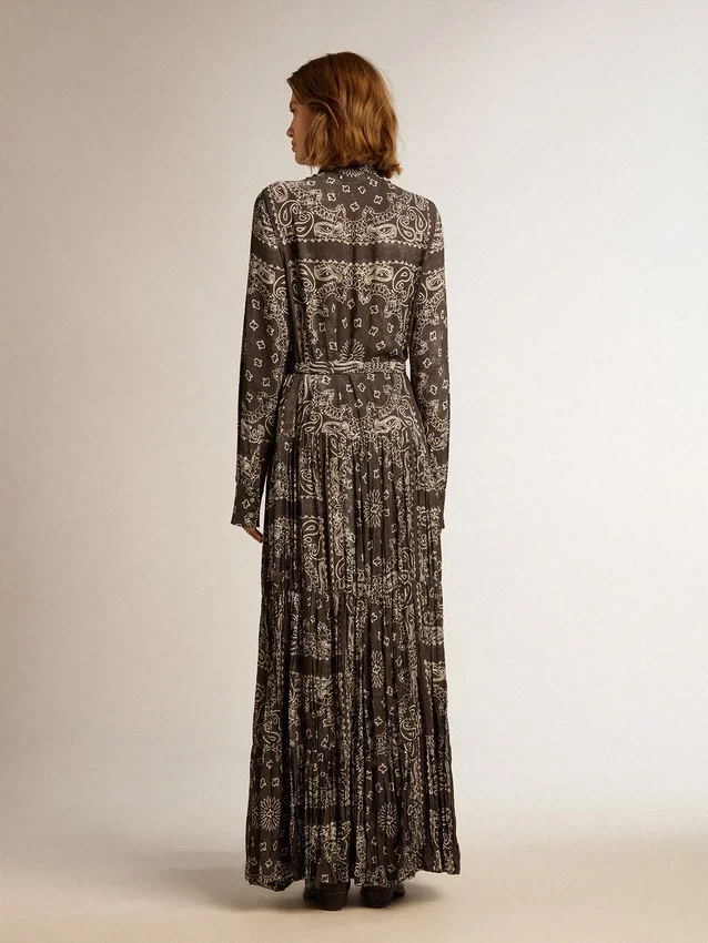Vestido de camisa gris antracita con estampado de paisley