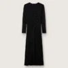 Vestido largo de mujer de malla negra con lentejuelas negras