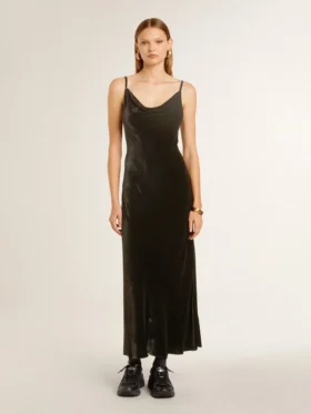 Vestido liso de mujer en negro con efecto terciopelo