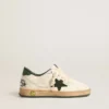 Young Ball Star en piel blanca con estrella de ante verde