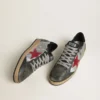 Zapatillas Ball Star LTD para hombre en piel laminada plateada con estrella de ante rojo e inserciones negras