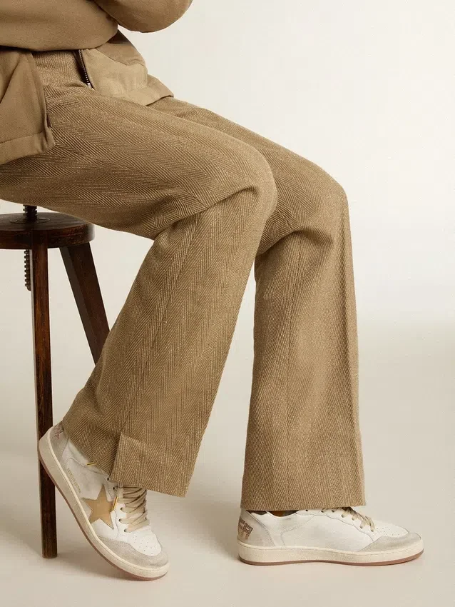 Zapatillas Ball Star LTD para mujer con estrella beige y lengüeta negra en el talón