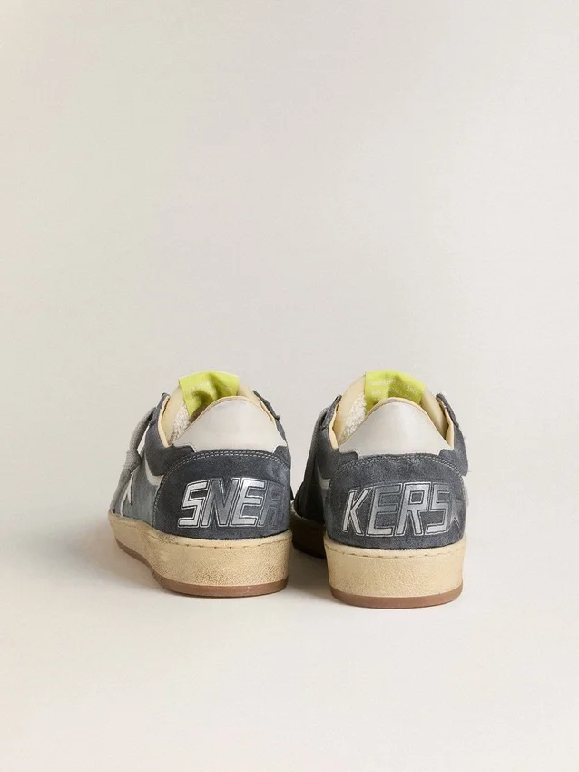 Zapatillas Ball Star LTD para mujer en ante azul claro con estrella y lengüeta del talón de piel blanco leche