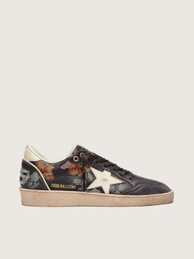 Zapatillas Ball Star LTD para mujer en napa color ébano con bordados multicolores y estrella blanca