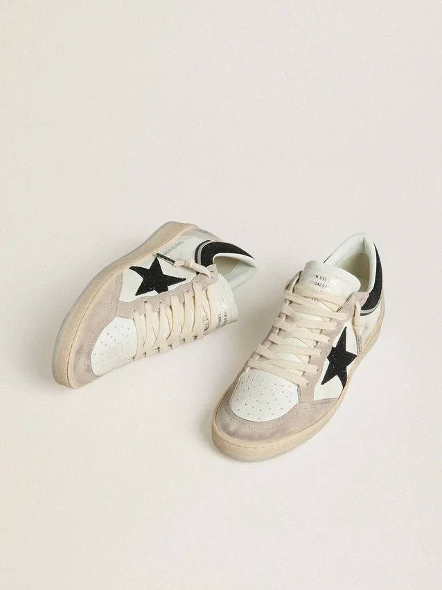 Zapatillas Ball Star LTD para mujer en napa con estrella de cristal negro e inserciones de ante beige
