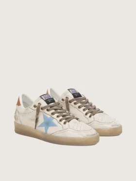Zapatillas Ball Star LTD para mujer en piel blanca con estrella bordada en azul claro