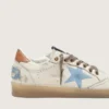Zapatillas Ball Star LTD para mujer en piel blanca con estrella bordada en azul claro