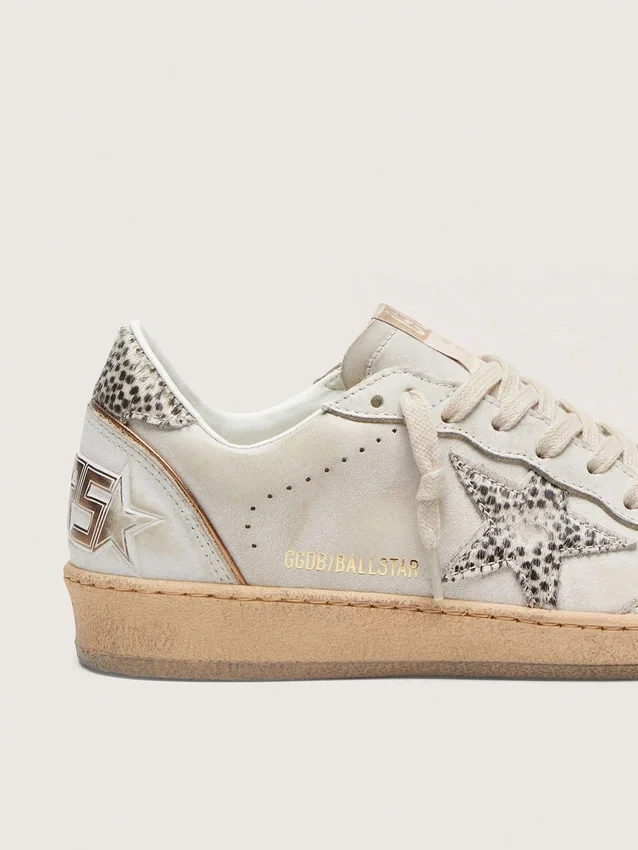 Zapatillas Ball Star LTD para mujer en piel blanca con estrella de piel de potro con estampado animal
