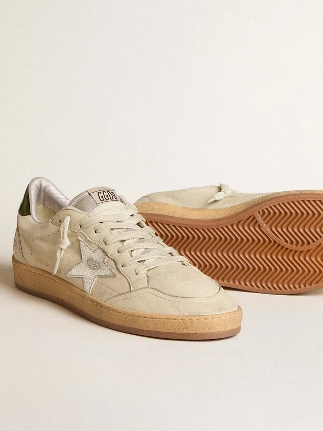 Zapatillas Ball Star para hombre con estrella de piel plateada y lengüeta trasera de piel verde