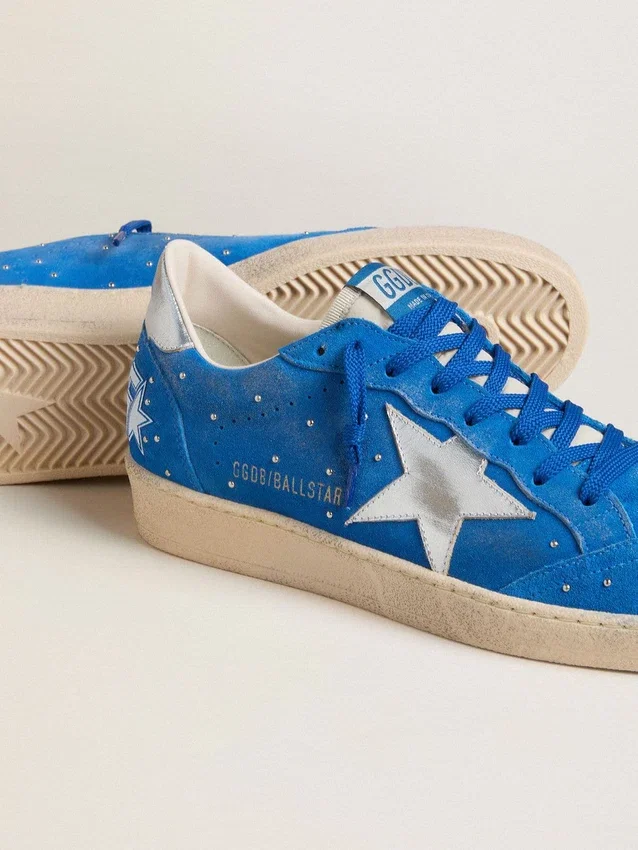 Zapatillas Ball Star para hombre en ante azul claro con tachuelas y estrella de piel metalizada plateada