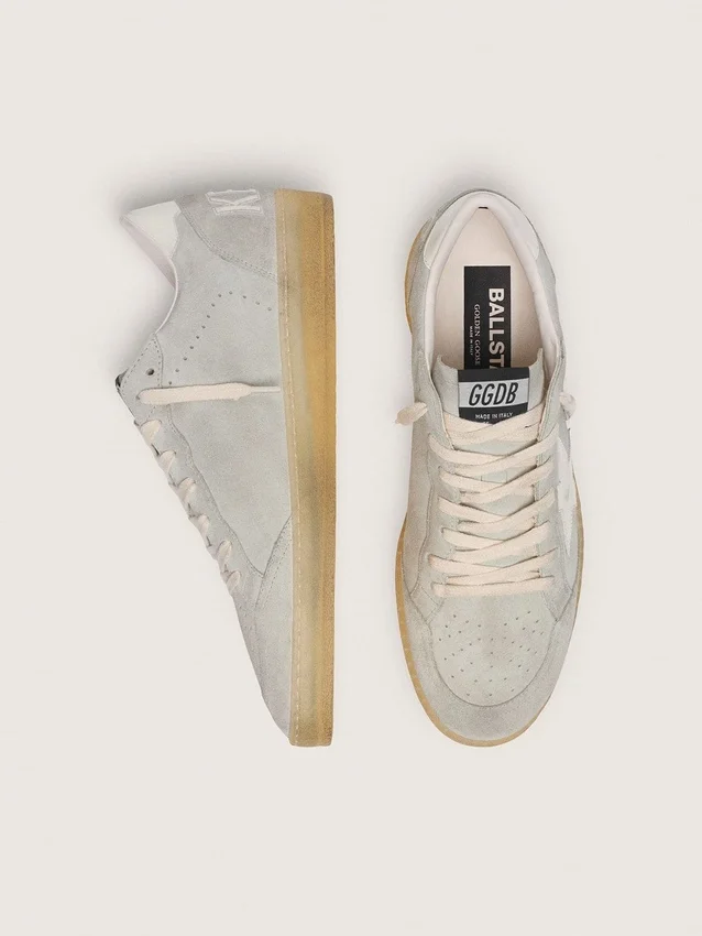 Zapatillas Ball Star para hombre en ante gris claro con estrella de piel blanca