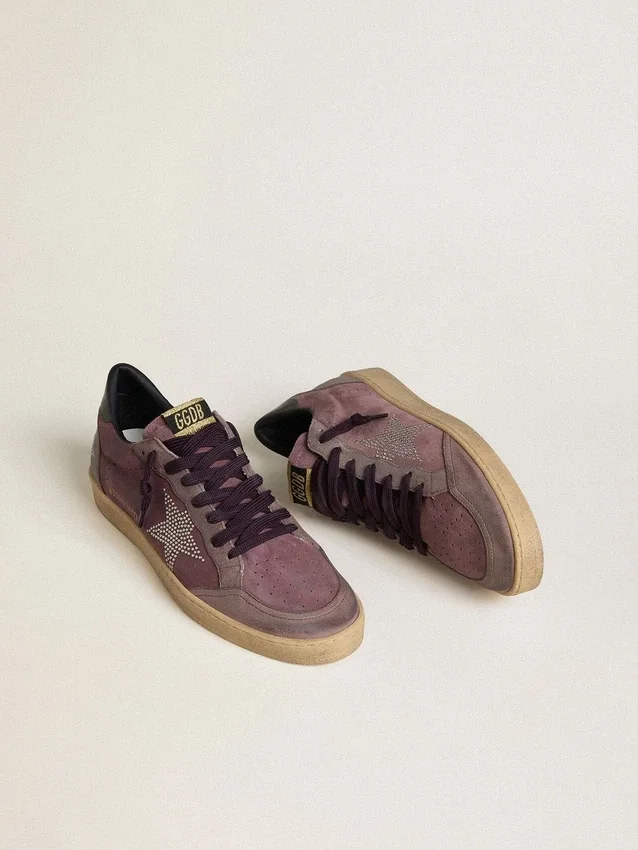 Zapatillas Ball Star para hombre en ante morado con estrella con tachuelas plateadas y lengüeta trasera «naplak» negra