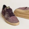 Zapatillas Ball Star para hombre en ante morado con estrella con tachuelas plateadas y lengüeta trasera «naplak» negra
