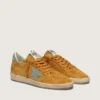 Zapatillas Ball Star para hombre en ante ocre con estrella de piel y lengüeta del talón de ante azul claro