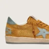 Zapatillas Ball Star para hombre en ante ocre con estrella de piel y lengüeta del talón de ante azul claro