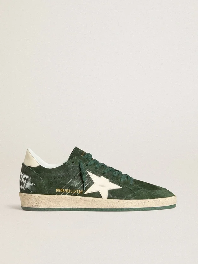 Zapatillas Ball Star para hombre en ante verde con estrella de cuero blanco y lengüeta en el talón