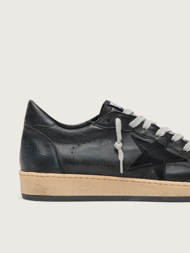 Zapatillas Ball Star para hombre en napa negra con estrella de ante y lengüeta trasera de napa