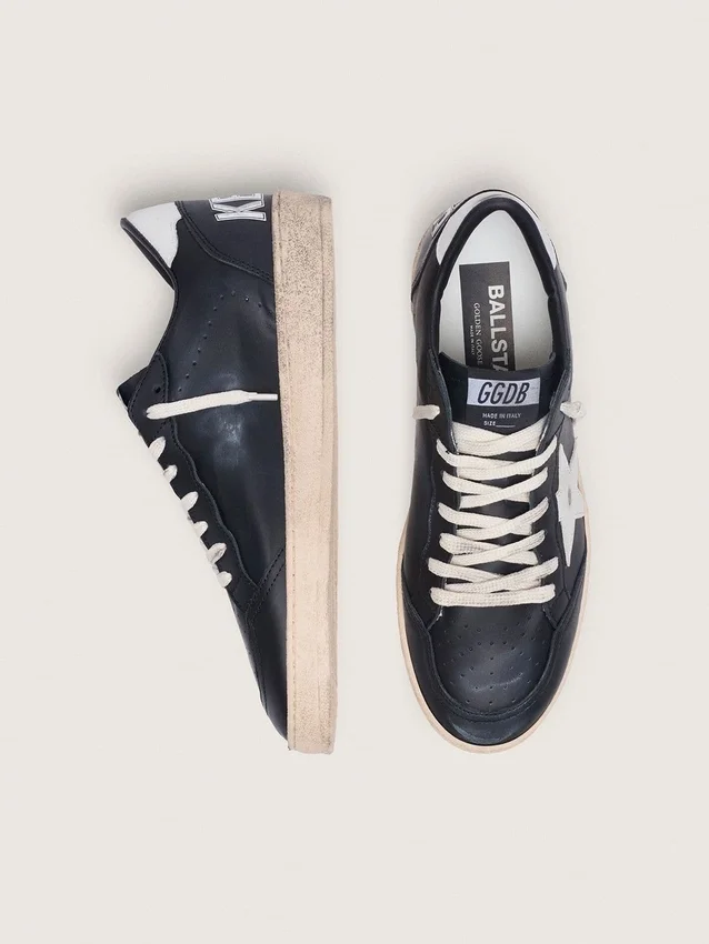 Zapatillas Ball Star para hombre en napa negra con estrella y lengüeta del talón de piel blanca