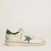 Zapatillas Ball Star para hombre en piel blanca con estrella de ante azul claro y lengüeta del talón de nubuck marrón