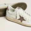 Zapatillas Ball Star para hombre en piel napa blanca con estrella y lengüeta del talón de piel laminada en color bronce