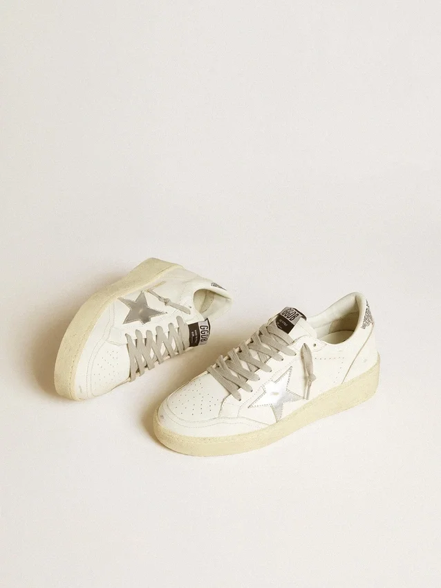 Zapatillas Ball Star para mujer con estrella de piel plateada y lengüeta del talón con purpurina plateada