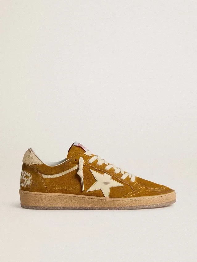 Zapatillas Ball Star para mujer en ante con estrella de piel beige y lengüeta del talón de piel de potro