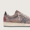 Zapatillas Ball Star para mujer en ante lavanda con estrella plateada brillante y lengüeta del talón de piel laminada