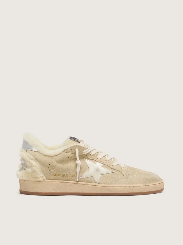 Zapatillas Ball Star para mujer en ante y piel de oveja con estrella de charol blanco