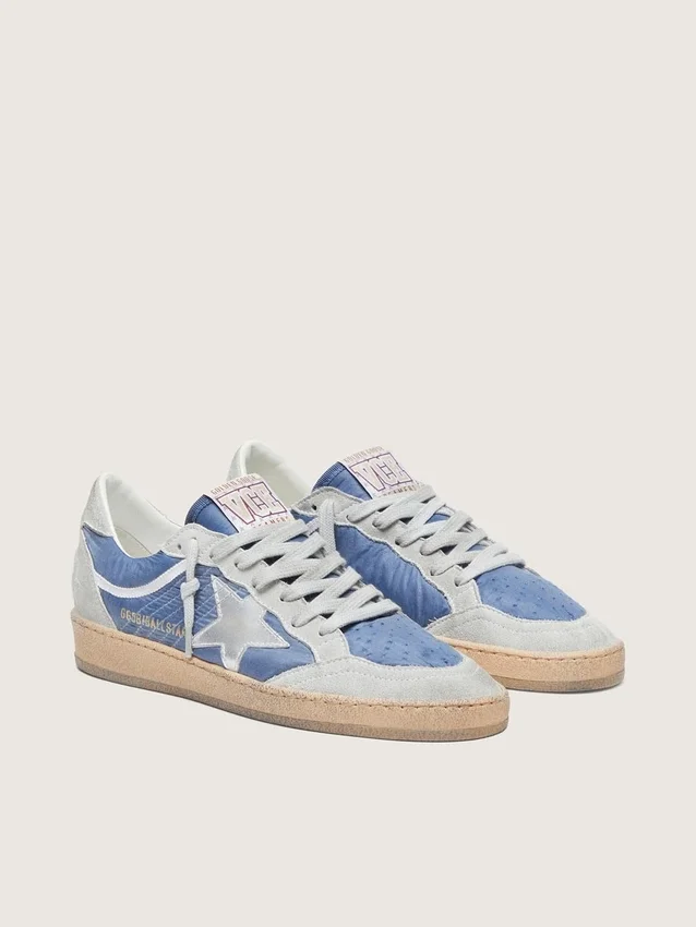 Zapatillas Ball Star para mujer en nailon azul vaquero con inserciones de ante gris claro y una estrella de piel plateada metalizada