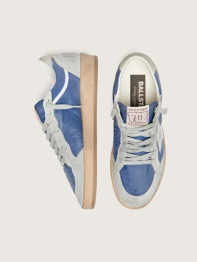 Zapatillas Ball Star para mujer en nailon azul vaquero con inserciones de ante gris claro y una estrella de piel plateada metalizada