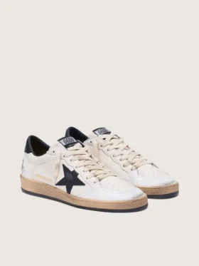 Zapatillas Ball Star para mujer en napa con estrella negra y lengüeta negra en el talón