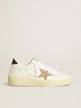 Zapatillas Ball Star para mujer en piel blanca con estrella dorada con purpurina y lengüeta del talón negra con purpurina