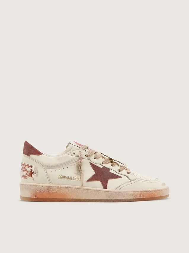 Zapatillas Ball Star para hombre en piel blanca con estrella y lengüeta del talón en piel color óxido