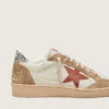 Zapatillas Ball Star para mujer en piel color crema con estrella de piel rojo ladrillo e inserciones de ante