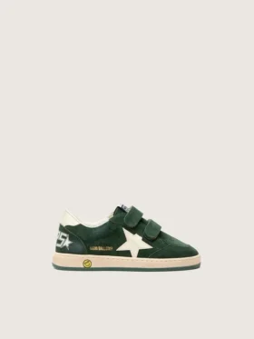 Zapatillas «Ball Star» para niños en ante verde bosque con estrella y lengüeta en el talón de piel color crema
