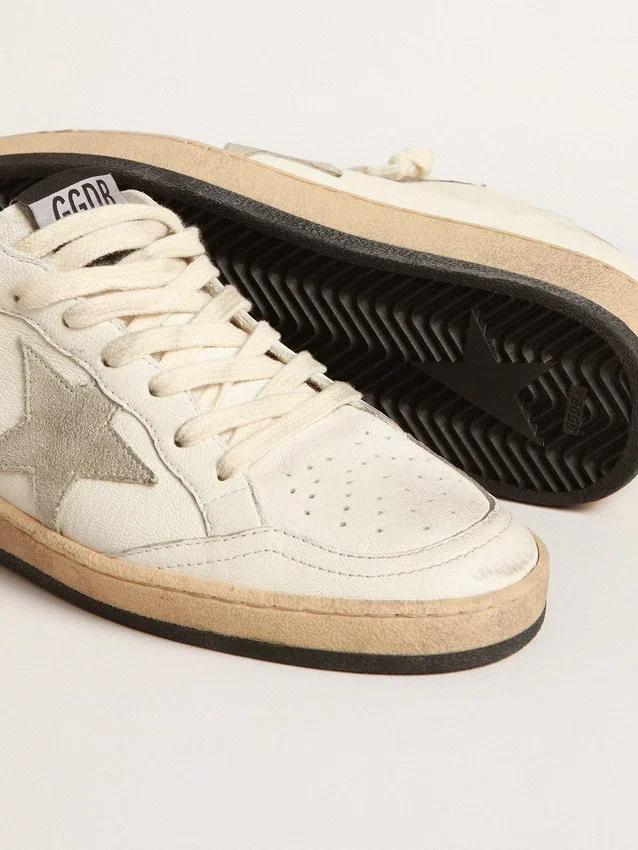 Zapatillas Ball Star tipo sabot en piel napa con estrella de ante gris hielo