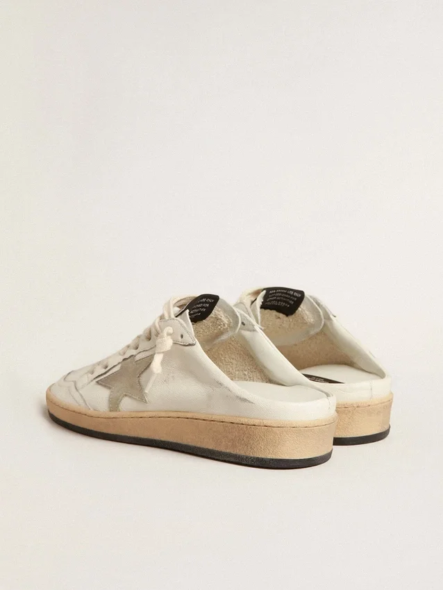 Zapatillas Ball Star tipo sabot en piel napa con estrella de ante gris hielo