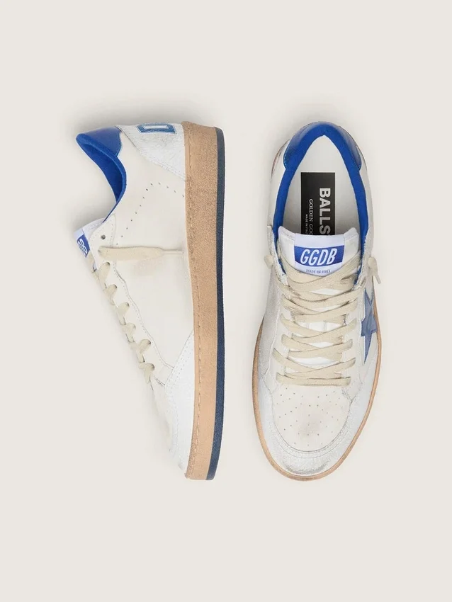 Zapatillas Ball Star Wishes para mujer en piel napa blanca con estrella azul brillante y lengüeta en el talón