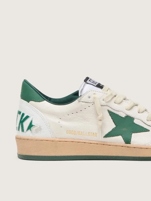 Zapatillas Ball Star Wishes para mujer en piel napa blanca con estrella y lengüeta del talón de piel verde