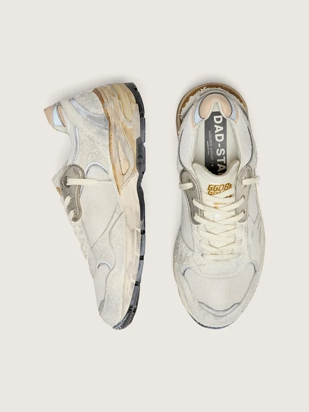 Zapatillas Dad-Star para mujer en ante y malla con estrella de piel blanca y lengüeta trasera de piel beige