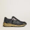Zapatillas Dad-Star para mujer en piel naplak y craquelada negra con estrella y lengüeta del talón negras