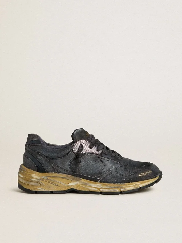 Zapatillas Dad-Star para mujer en piel naplak y craquelada negra con estrella y lengüeta del talón negras